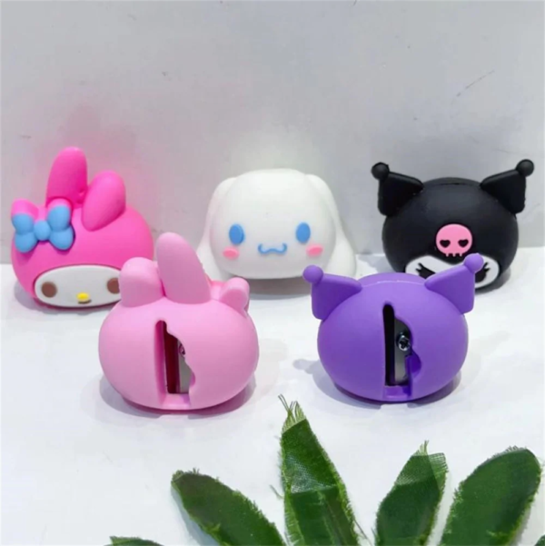Apontador e borracha 2 em 1 com design temático Sanrio - Imagem 3