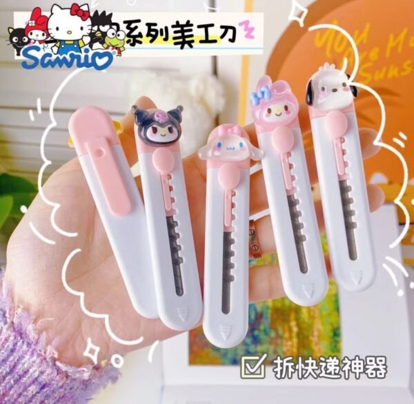 Estilete Escolar Turma Hello Kitty Kuromi My Melody Kawaii - Imagem 2